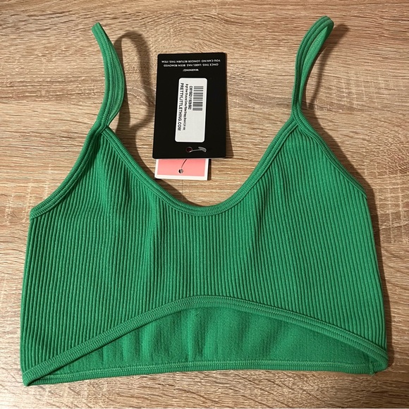 PrettyLittleThing Bright Green Structured Contour Ribbed Strappy Bralette Small - Picture 4 of 4